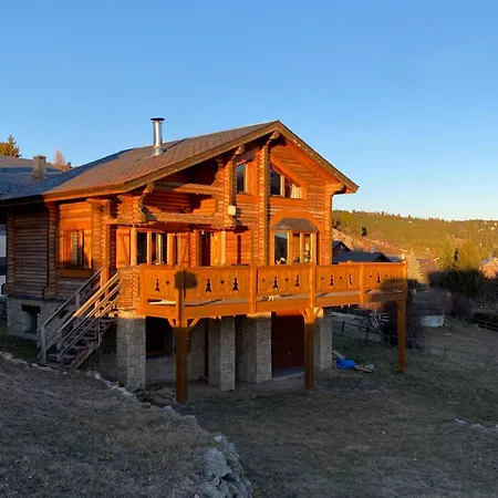 Rondins Vue Splendide Chalet *